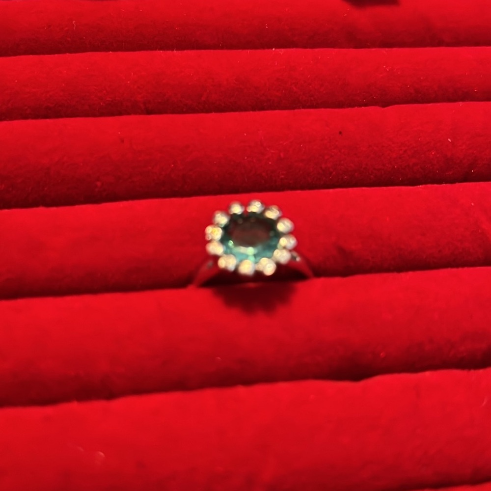 Beautiful sterling silver ring - Picture 4 of 4